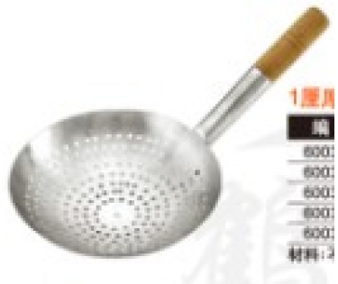 Vá xào lỗ inox cán gỗ